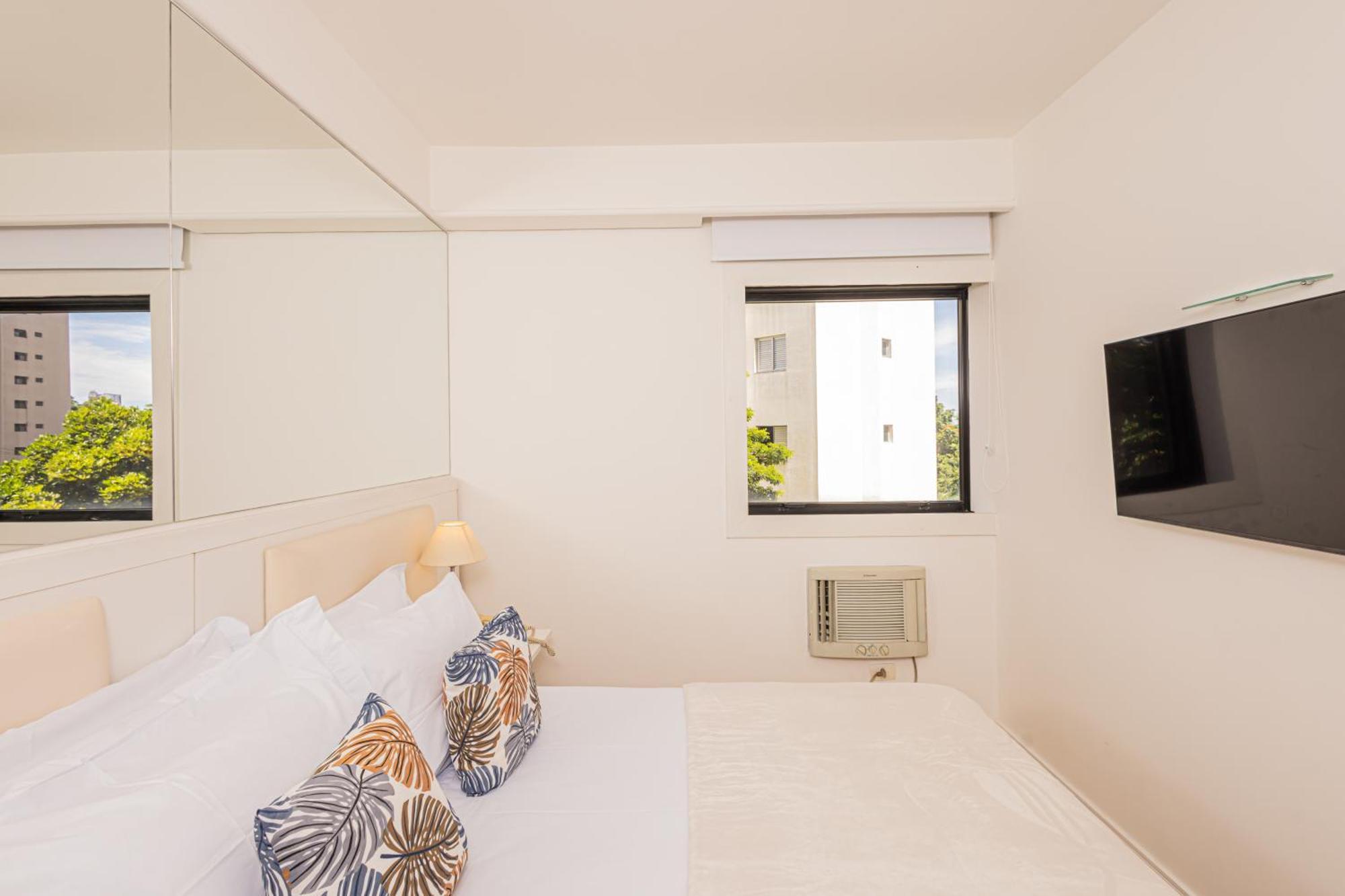 Ben - Flats Completos Com Limpeza Diaria E Estacionamento Incluso Apartment Сао Паоло Екстериор снимка